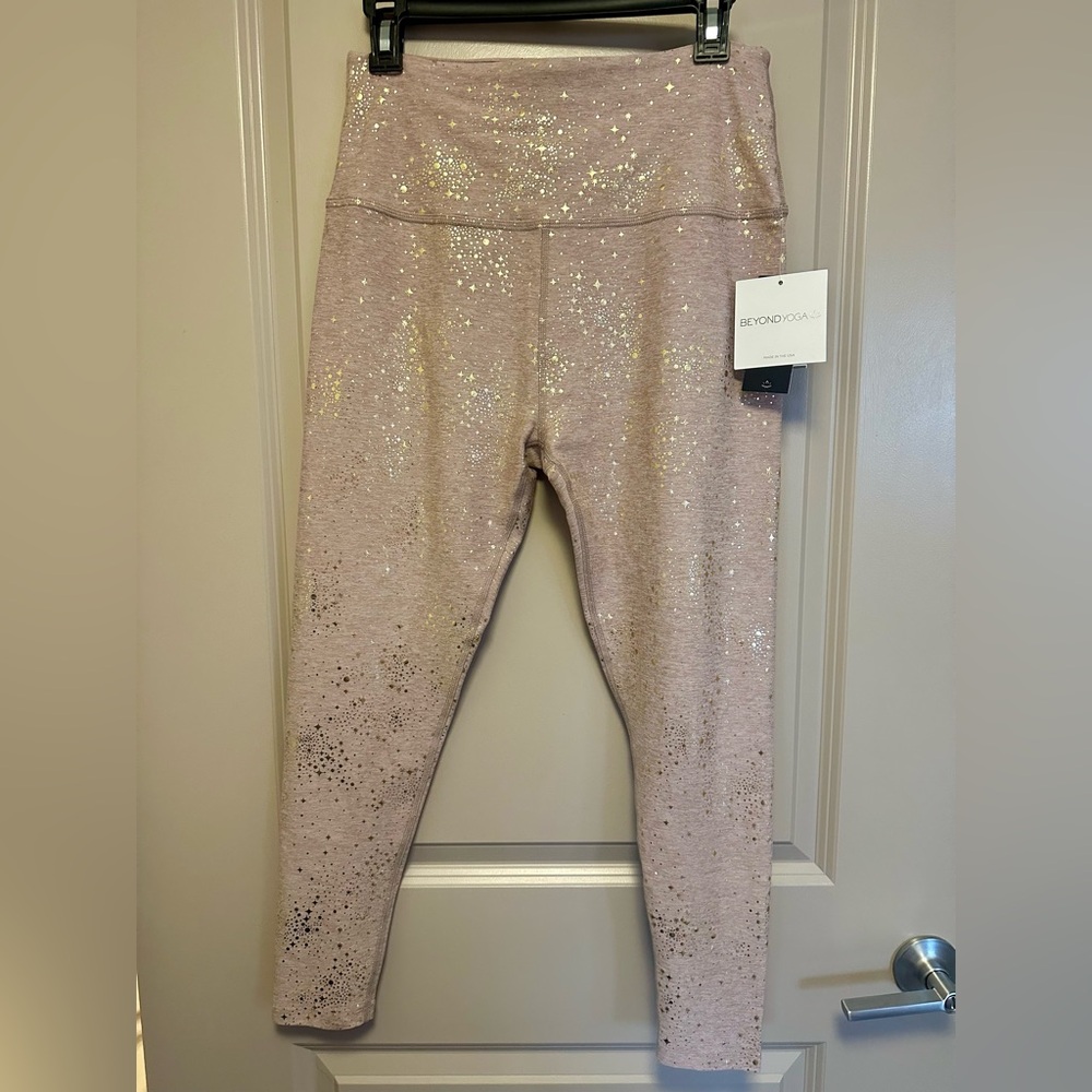 Chai Lucky Stars SoftShine High Waisted Midi Legging Size XL